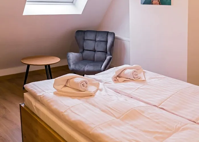 Rent Like Home - Szkolna II